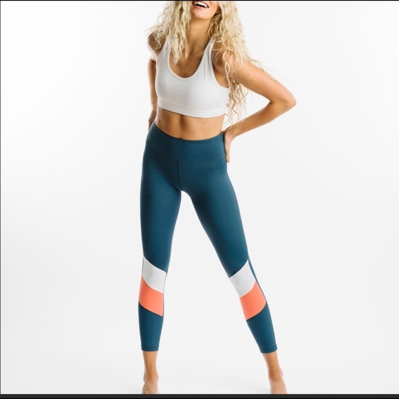 NWT!! Zyia Teal Angle Block Light n Tight Hi Rise 7/8 size 8-10 - Picture 2 of 6